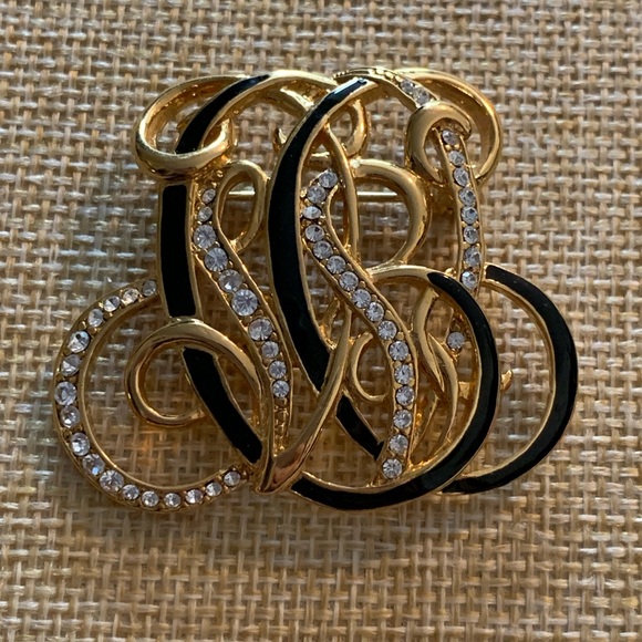 Vintage Trifari monogram brooch - Picture 1 of 5